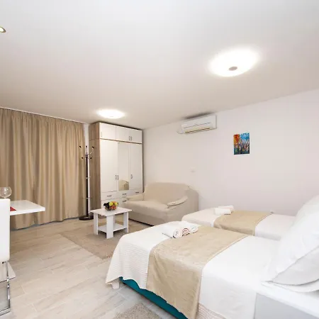 Maraton * سبليت